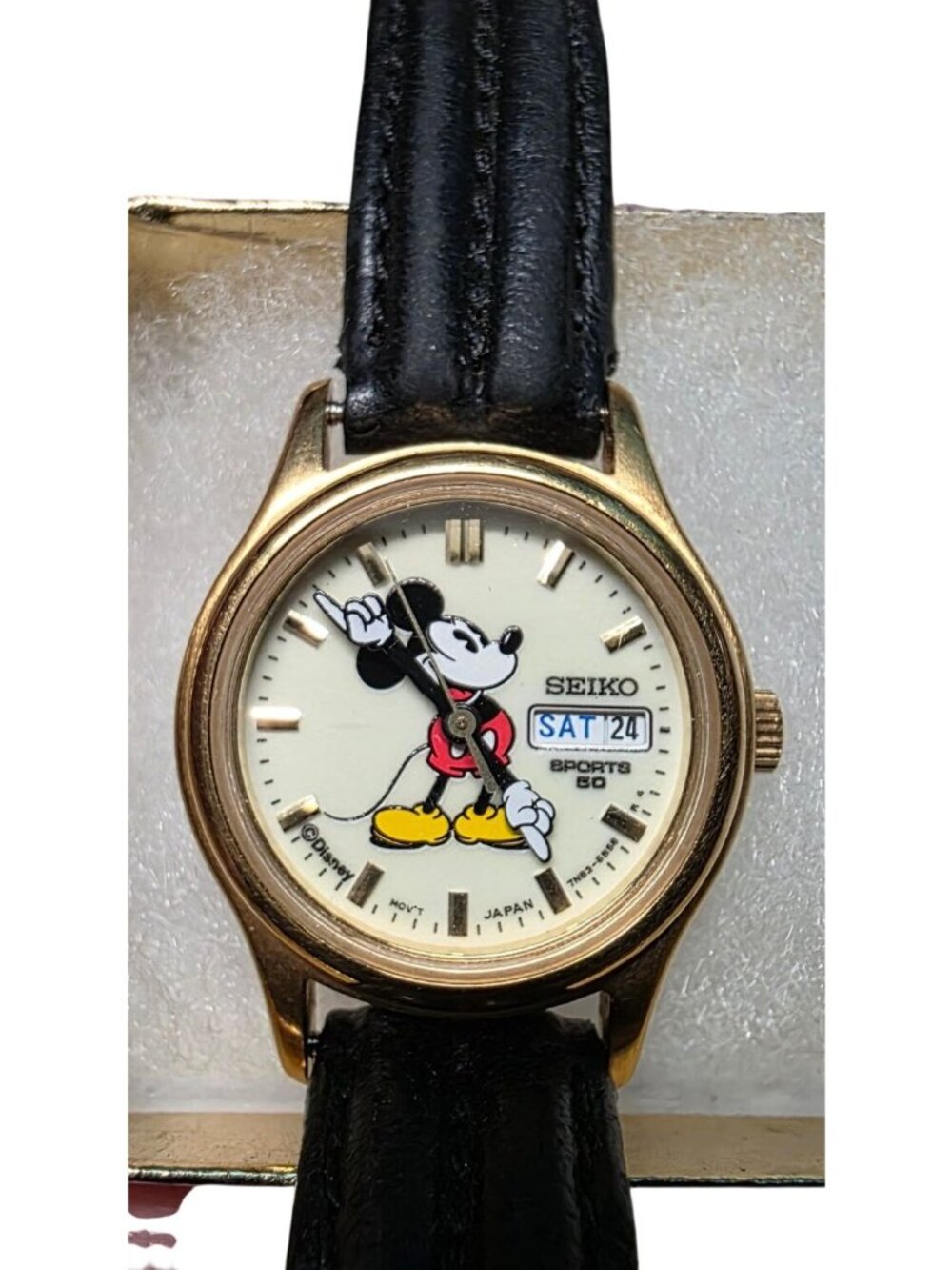 Seiko Mickey Mouse Disney Vintage Watch Sports 50 7N83-6A70